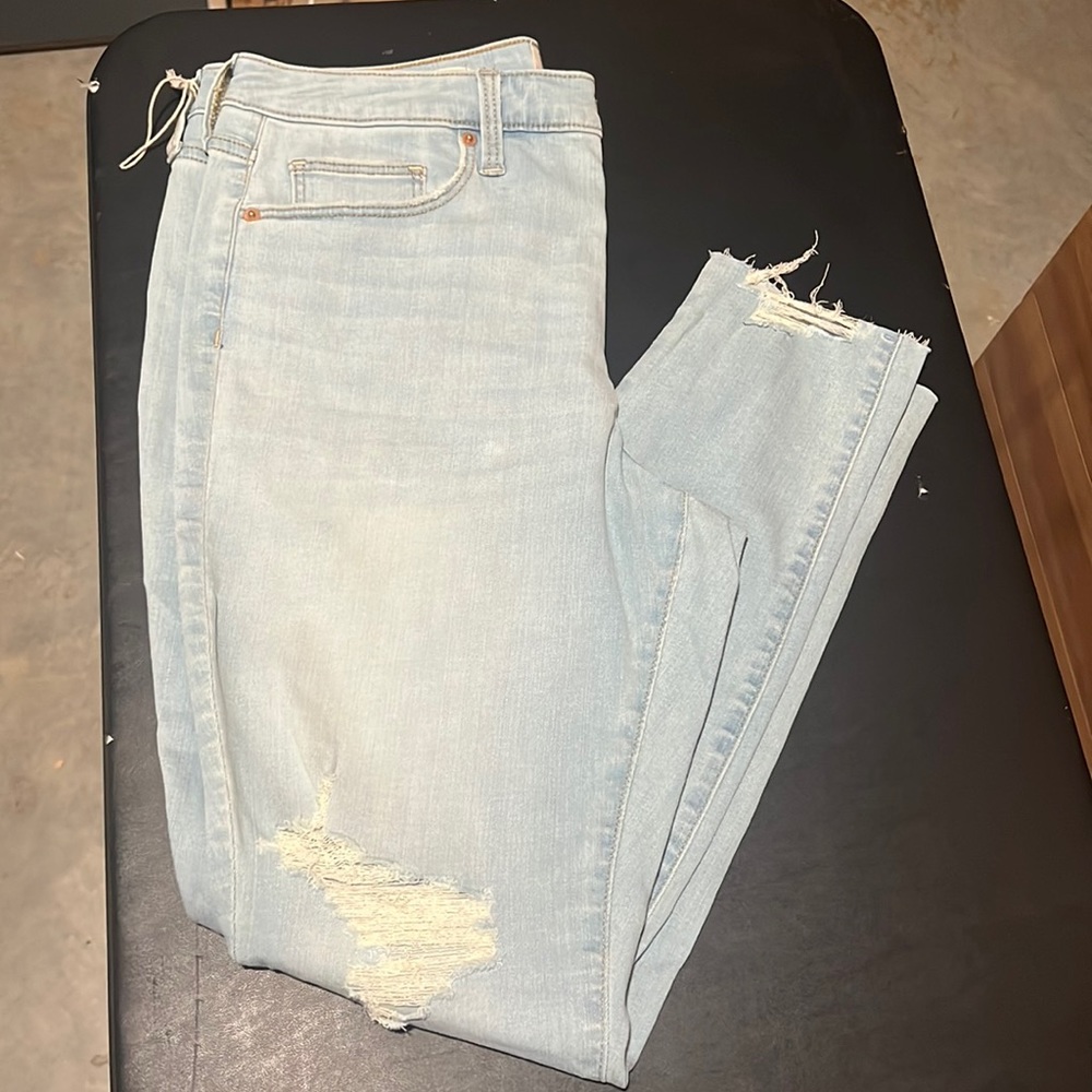 NWT Universal Thread Jeans Size 14/32R